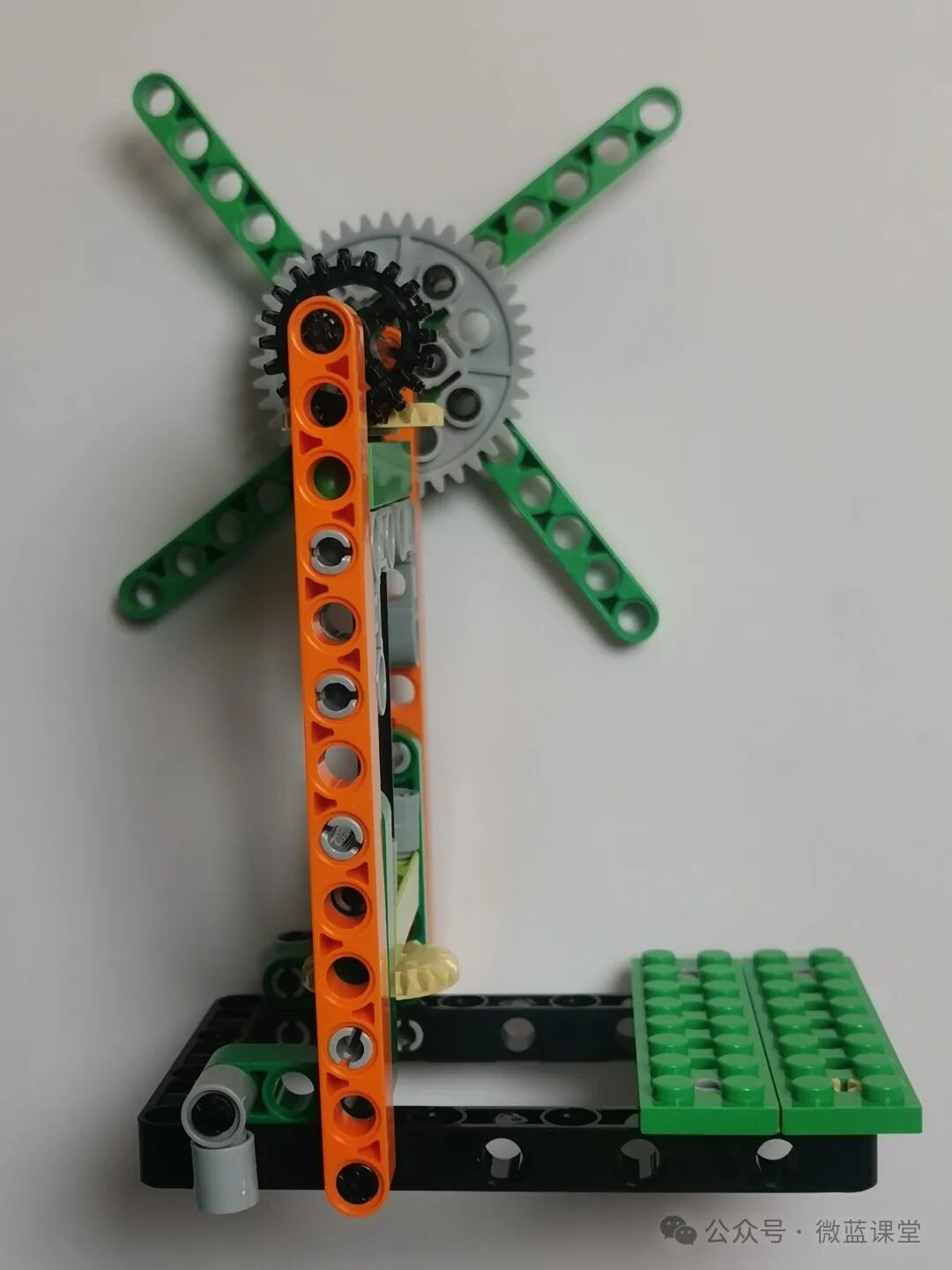 Micro:bit Project 03 - Speed Control Fan - Information Technology Course