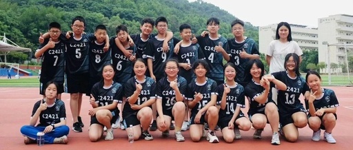 The Strongest Echo of Youth! Class C2421 Shines with Passion on the Volleyball Court