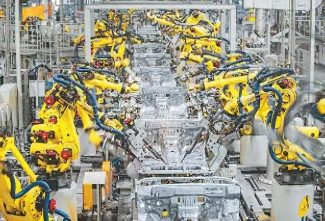 Is the Rise of Robots in Factories a Good Thing? Workers May Suffer, but Will Employers Benefit in the Long Run?