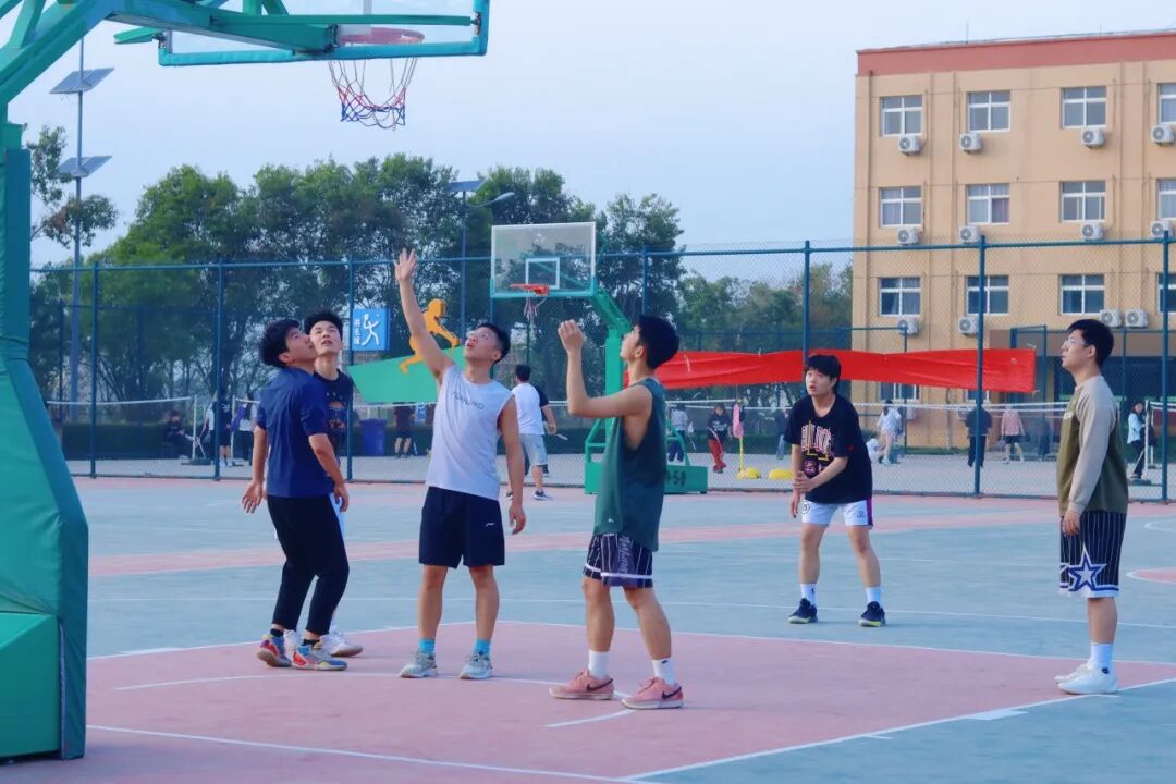 Campus Bluetooth at Xi'an Finance University: Have You Connected?