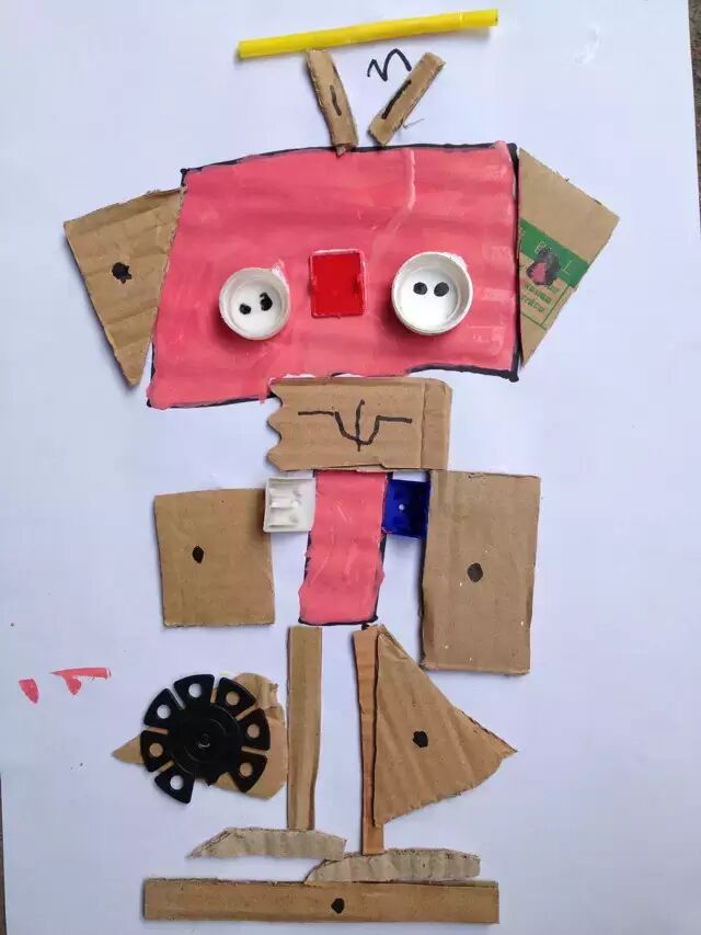 Creative Robot Crafting for Kindergarten: Little Scientists Start with Robots