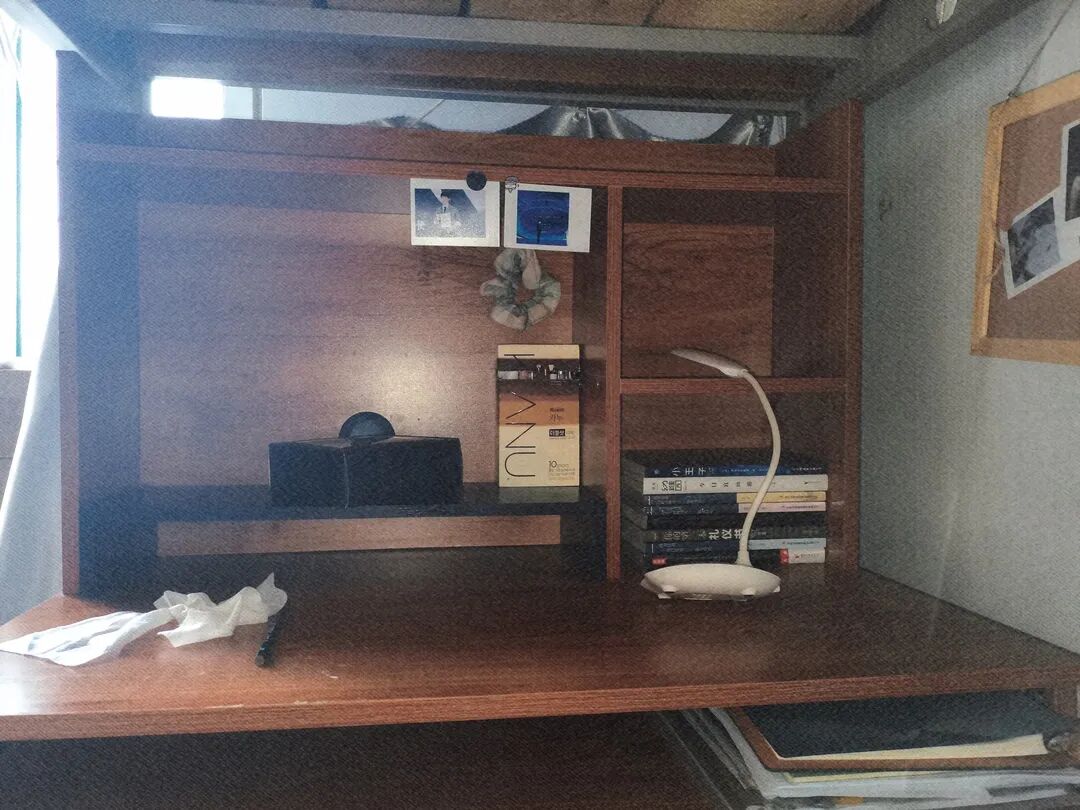 Transforming Your Dorm Room: A Guide to Desktop Makeovers