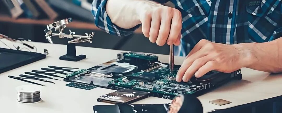 Why ARM is Replacing x86 as the 'Heart' of Embedded Systems?