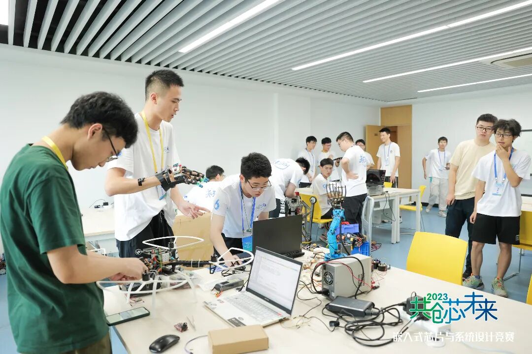 The 6th National College Student Embedded Chip and System Design Competition Application Track National Finals Successfully Concluded