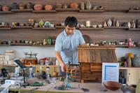 Jiang Chunjie: Using 'Magic' to Illuminate the Science Classroom