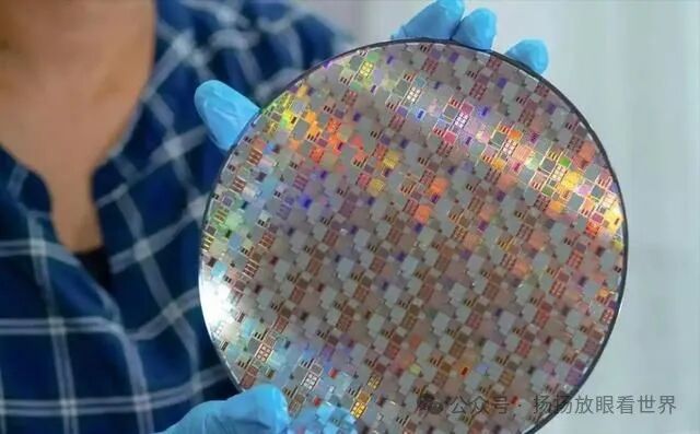 Will China's Chip Gamble Fail as Predicted by American Experts? What Secrets Lie Behind Huawei's Sudden Move?