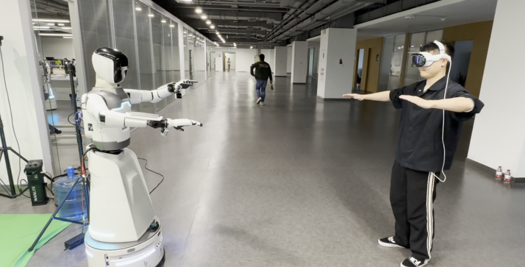 The Technical Secrets Behind Summit Robots