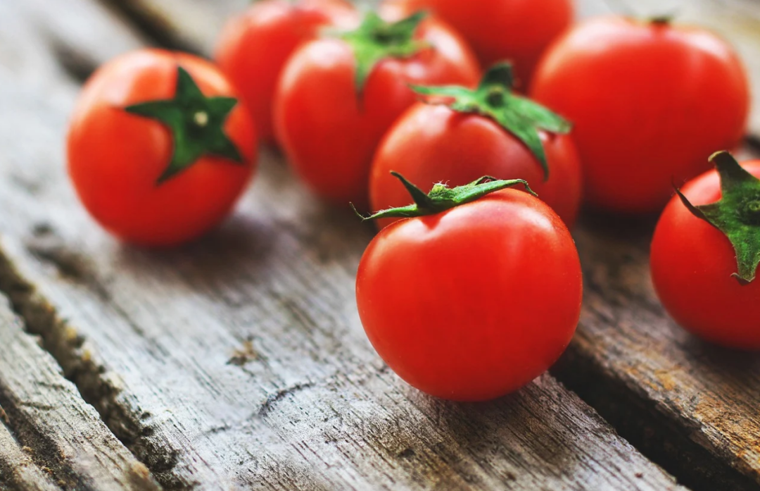 Orange ≠ Mandarin: Understanding the Correct Terminology