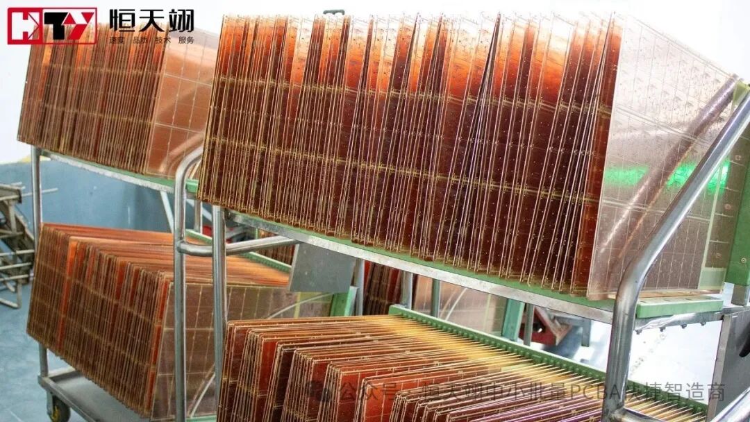 What Are the Production Processes of PCBs?