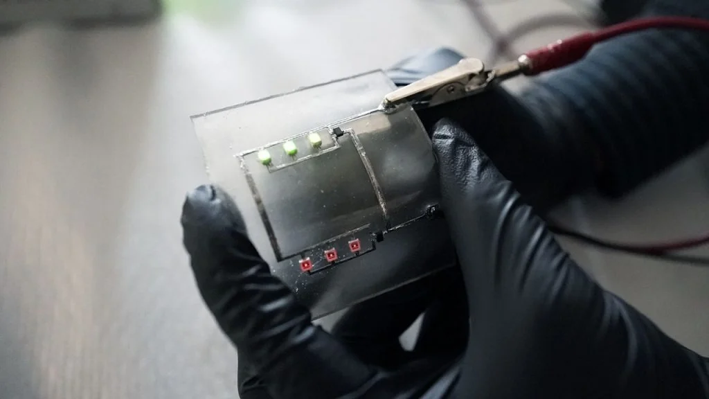 Design of Recyclable Circuit Boards for Electronic Products