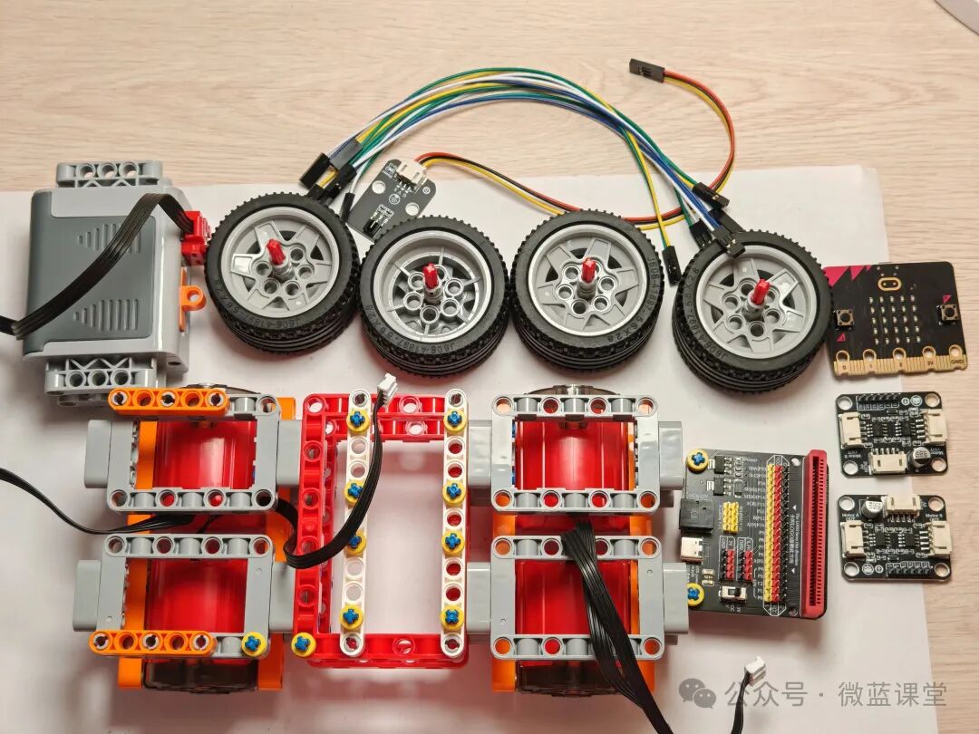 Micro:bit | Comprehensive Project 10 - Remote-Controlled Four-Wheel Drive Car