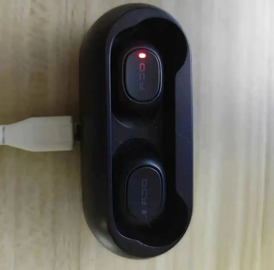 The Complete Process of Reviving Bluetooth Earphones for Just 4 Yuan