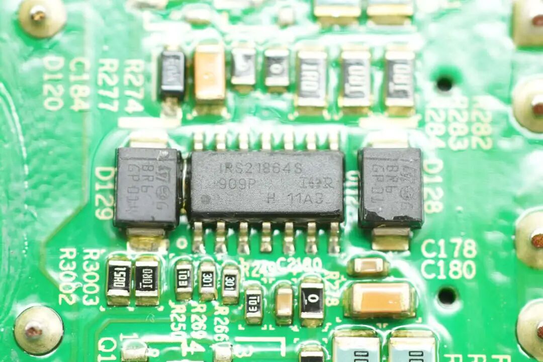 Disassembly Report: Huawei 3000W Digital Power Module