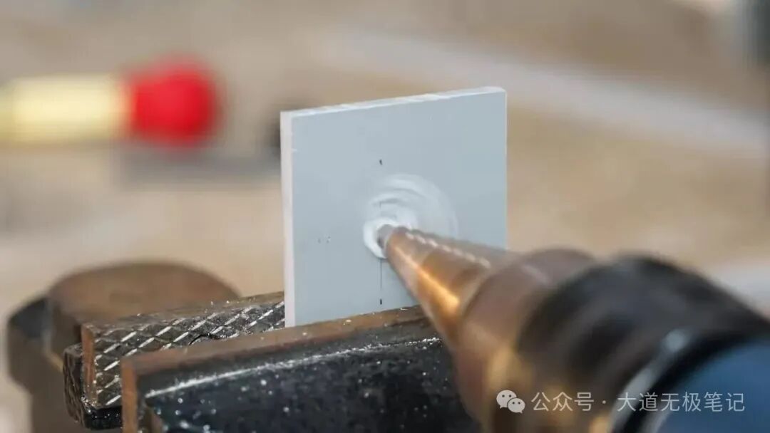 How to Build a High-Performance Mini Desktop Scroll Saw