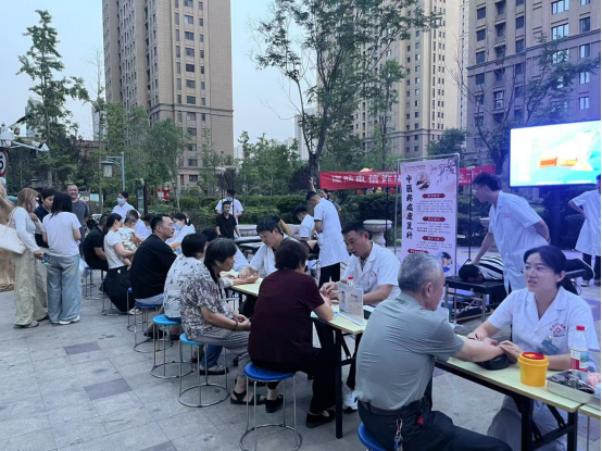Nancheng Street Creates an 'Embedded' Health Service Circle: Party Leadership Brings Quality Medical Services to Residents' Doorsteps