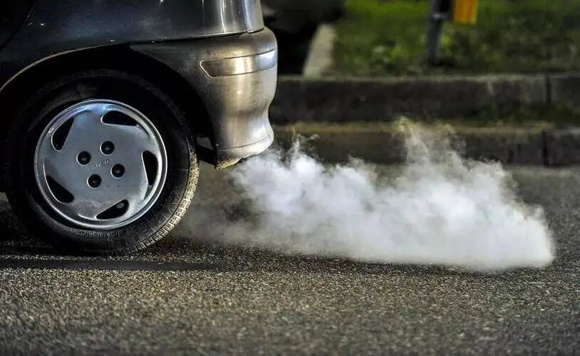 Why Do Some People Love the Smell of Gas Stations and Underground Garages?