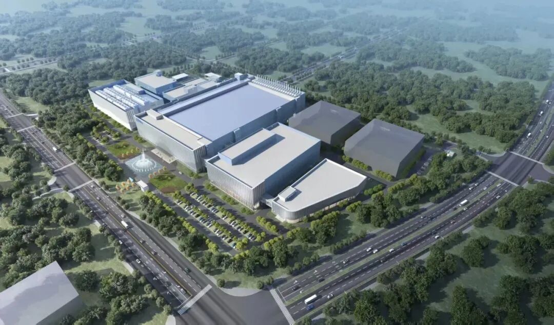 12 Billion Chip Project: First Equipment Arrives Ahead of Schedule