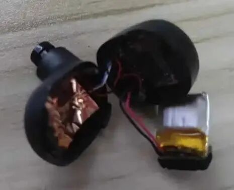 The Complete Process of Reviving Bluetooth Earphones for Just 4 Yuan