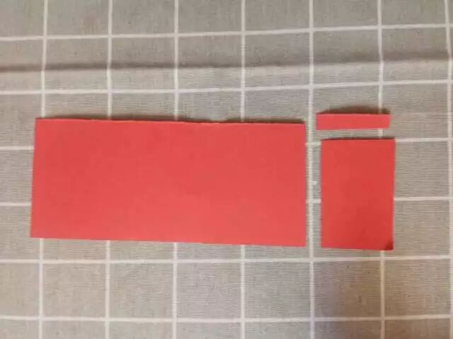 Creative Robot Crafting for Kindergarten: Little Scientists Start with Robots