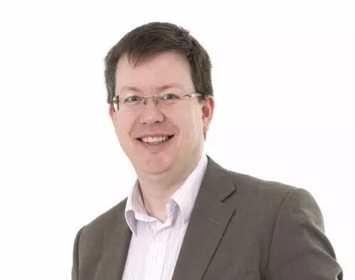 Chickbot: An Affordable DIY Programmable Robot Encouraging Hands-On Learning for Children