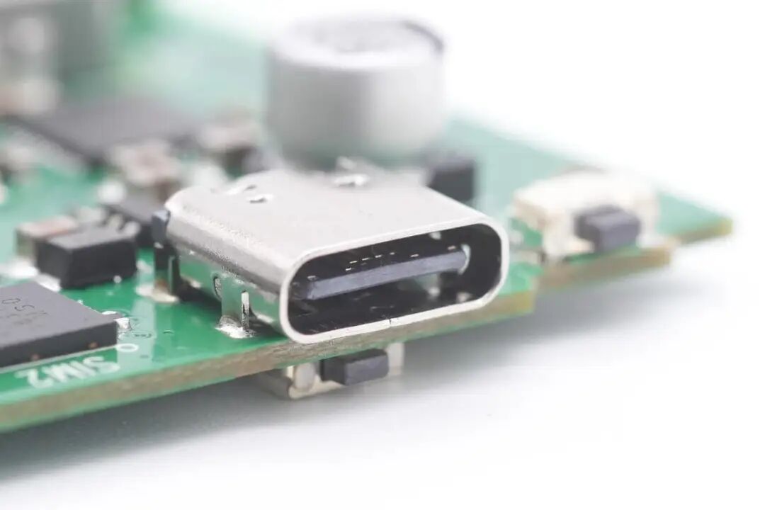 Disassembly Report: Wireless Cat Spirit Portable WiFi Power Bank