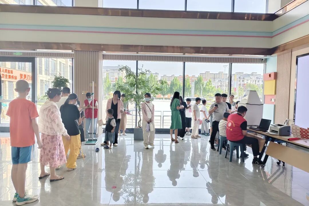 Community Health Initiative for Children in Jiayuan Community: A Heartwarming Action!