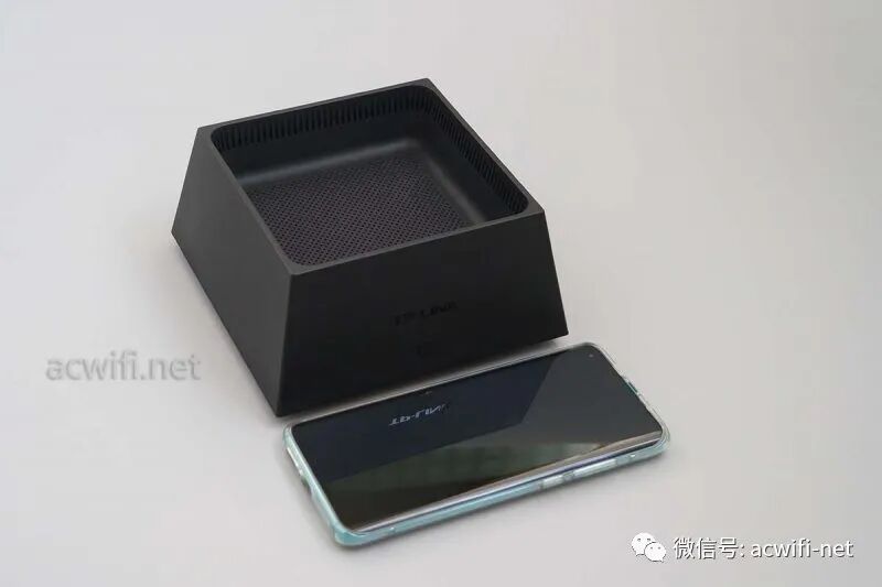 Disassembly of TP-LINK XDR3250 Wireless Router