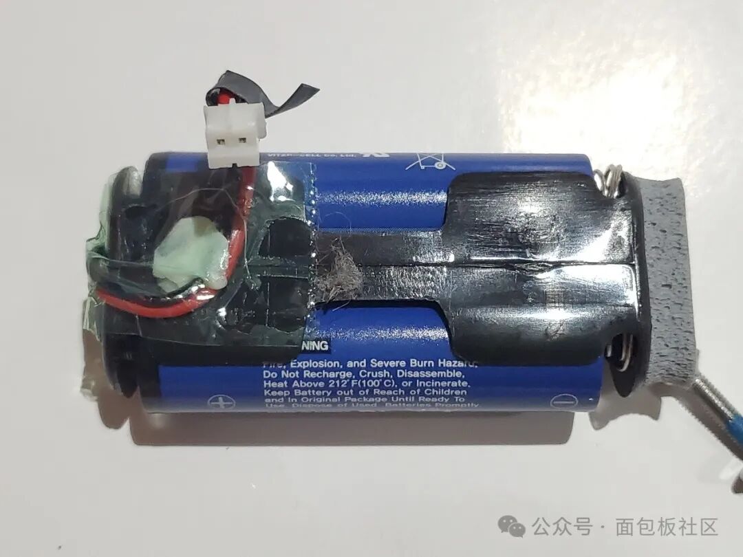 Dissecting the Advantech Vibration Sensor Worth Over 3000: An Inside Look at Its Structure and Chip Solutions