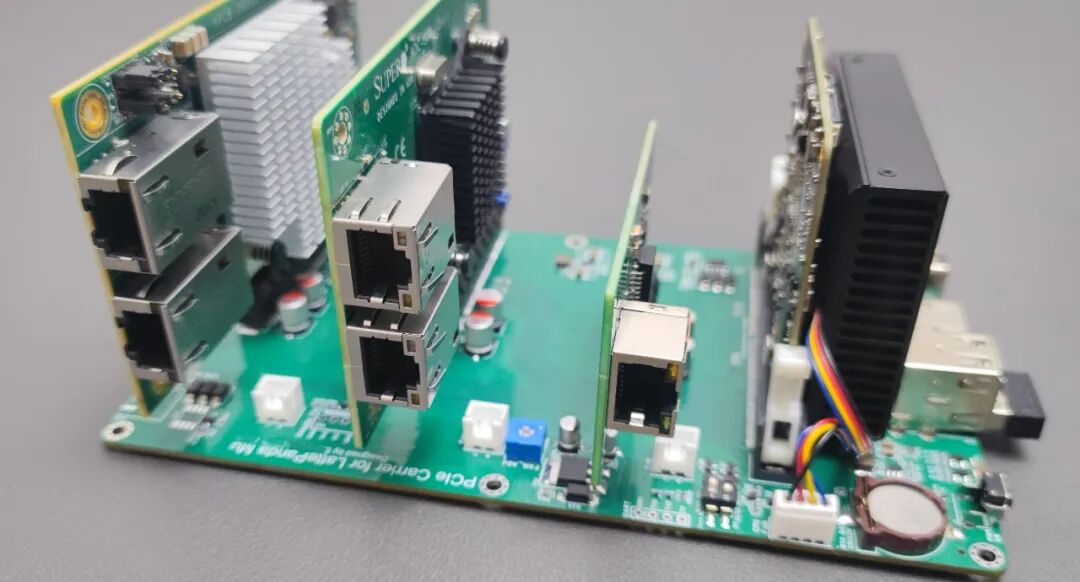 This PCB Can Achieve 10G Soft Router NAS?! The Routing Design Shines...