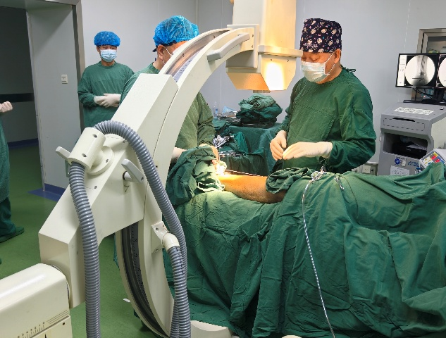 Case Study: Lixian Traditional Chinese Medicine Hospital Orthopedics Performs "3D Printed Guide-Assisted Total Ankle Joint Replacement Surgery"