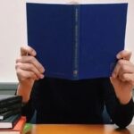 One Move to Solve AI Cheating: Handwritten Answers; AI Robot Independently Performs Cholecystectomy