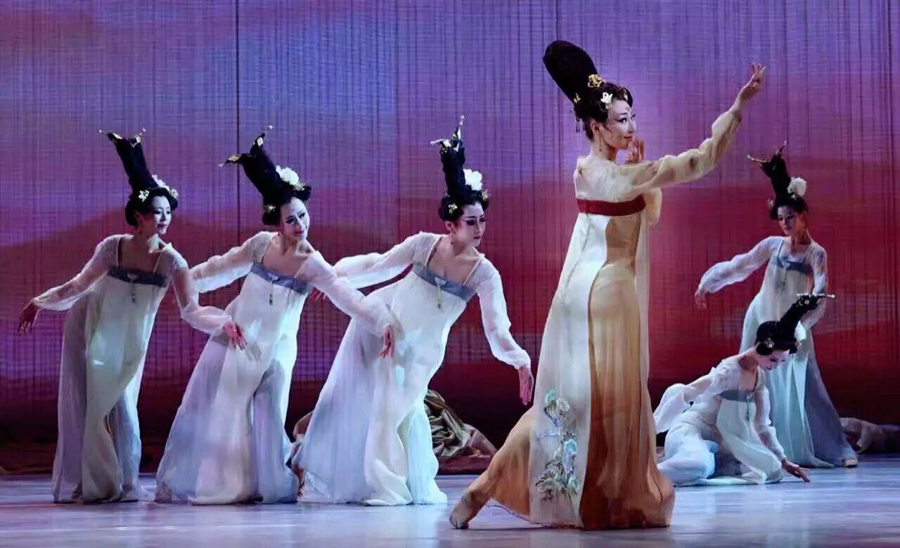 Dance | Review of 'The Beauty Walk' - A Reflection Without a Trace