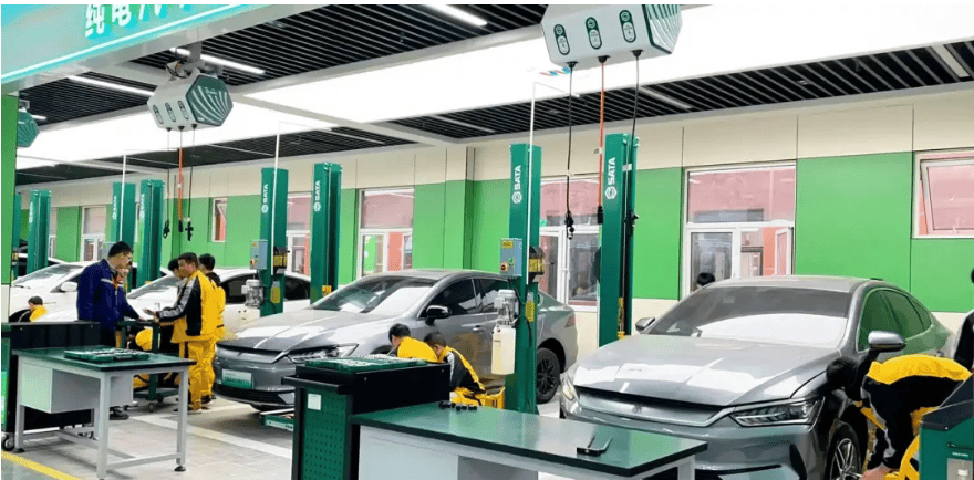 Electric Vehicle Penetration Exceeds 51%! Regardless of Whether Gasoline Cars Can Survive, Mechanics Complain: The Better Electric Cars Sell, the Less We Earn!