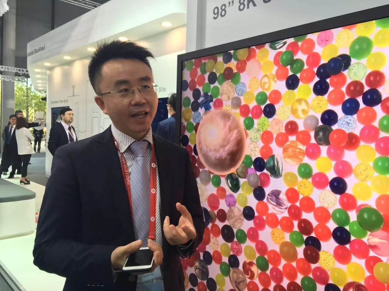 In the Era of IoT Screens, Can BOE (Baidu Oriental) Leverage 'Display' to Drive Industrial Transformation?