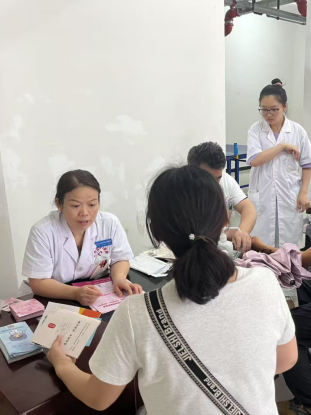 Nancheng Street Creates an 'Embedded' Health Service Circle: Party Leadership Brings Quality Medical Services to Residents' Doorsteps