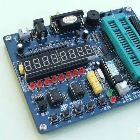 Basic Assembly Language Programming Examples for Microcontrollers