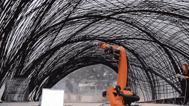 Technology | 17 Must-See Creative Applications of Robotic Arms Worldwide