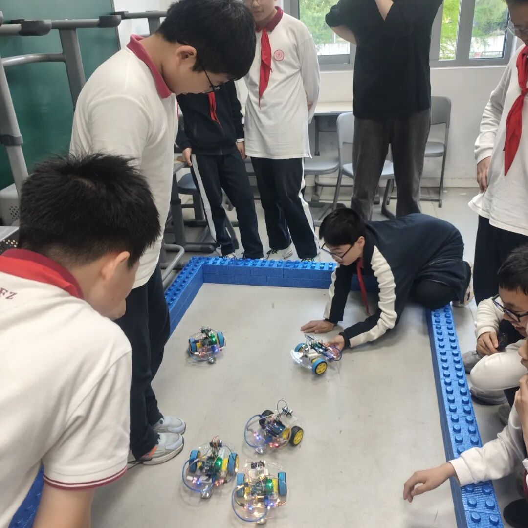 Ultrasonic Obstacle Avoidance Car