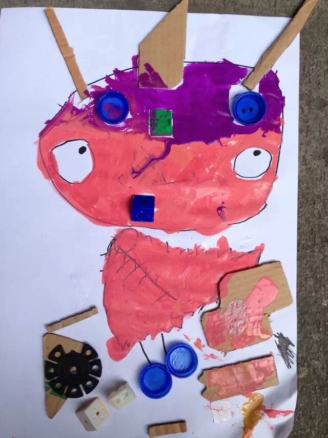 Creative Robot Crafting for Kindergarten: Little Scientists Start with Robots