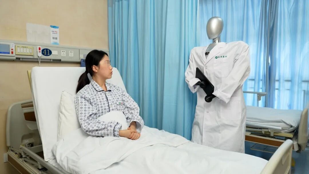 How Can Robots Act as 'Doctors'? Latest Achievements from Huazhong University of Science and Technology Revealed!