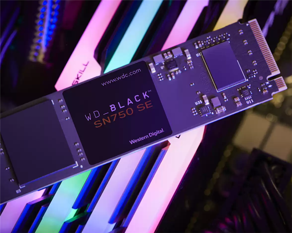 14GB/s SSD Arrives! PCIe 5.0 Fires the First Shot Globally