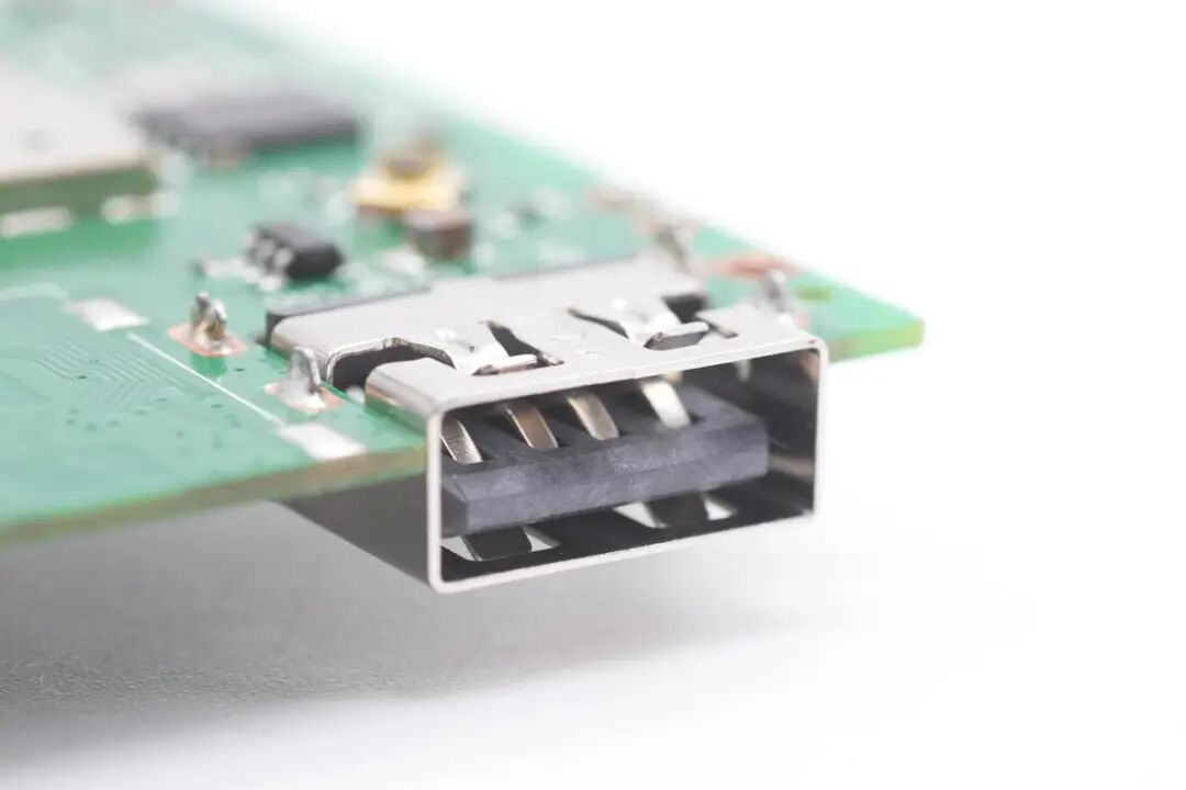 Disassembly Report: Wireless Cat Spirit Portable WiFi Power Bank