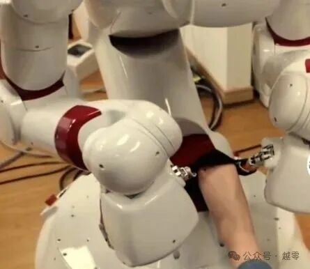 AI and Elderly Care: Humanoid Robots Bring a New Model of Elderly Care! Robots Are in the Testing Phase