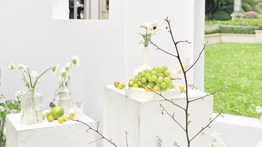 Smart Trash Can Based on Arduino