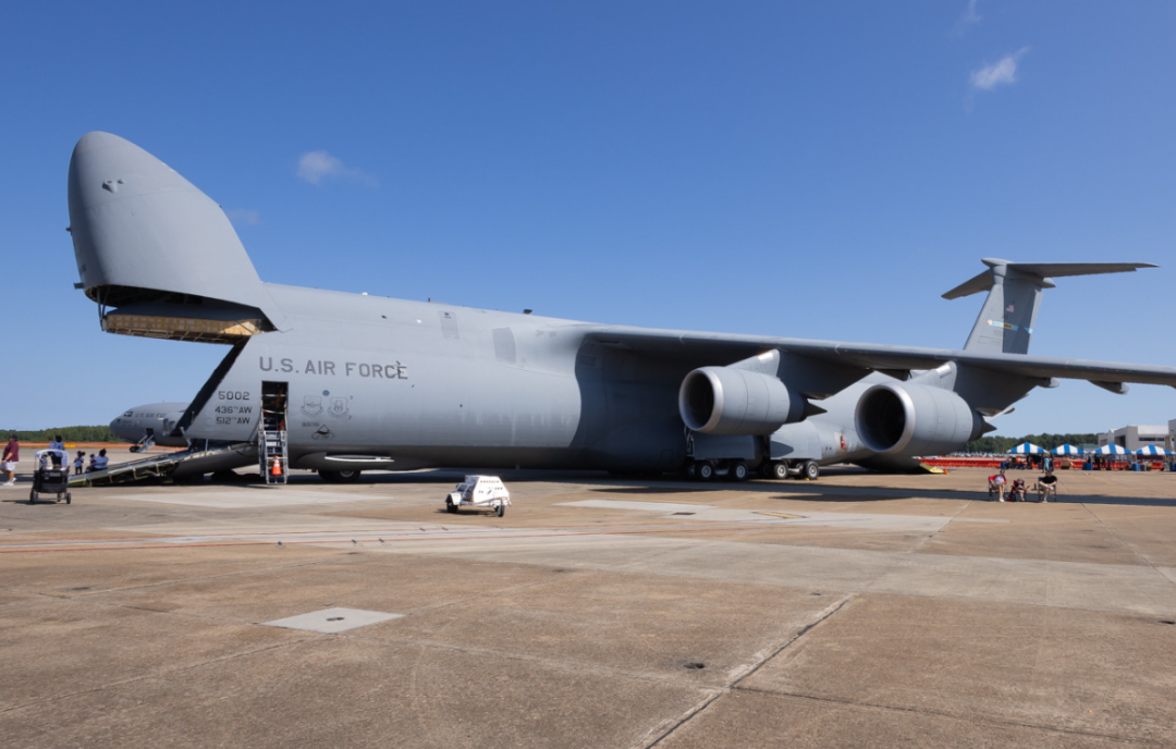 Introduction to the C-5 Galaxy Transport Aircraft