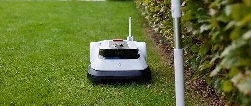 Intelligent Lawn Mower Solution Based on BLE and UWB Technology