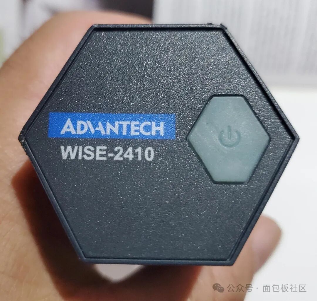 Dissecting the Advantech Vibration Sensor Worth Over 3000: An Inside Look at Its Structure and Chip Solutions