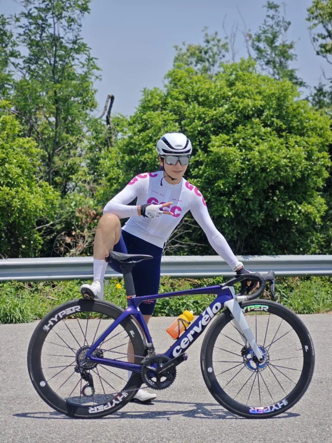 May Day Cycling Adventure: Departing from Fishing Port Village to Explore the Xijing Bay Triangle and Tongjing Mountain