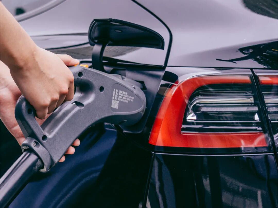 Summer Charging Guide for New Energy Vehicles: What You Need to Know About SOC!