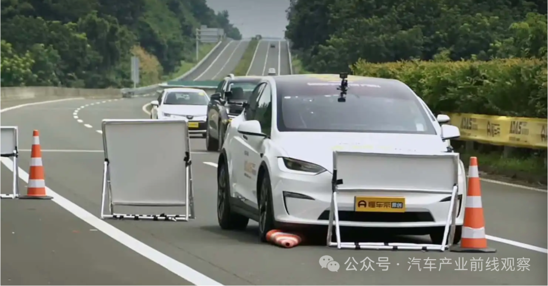 36 Cars High-Speed ADAS Test: Tesla's Visual Solution Triumphs, Why Did Chinese Brands Fail?